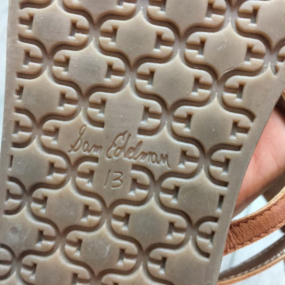 Sam Edelman Thong T-Strap Flat Sandals Little Girls Tan Brown Size 13 - Picture 6 of 7